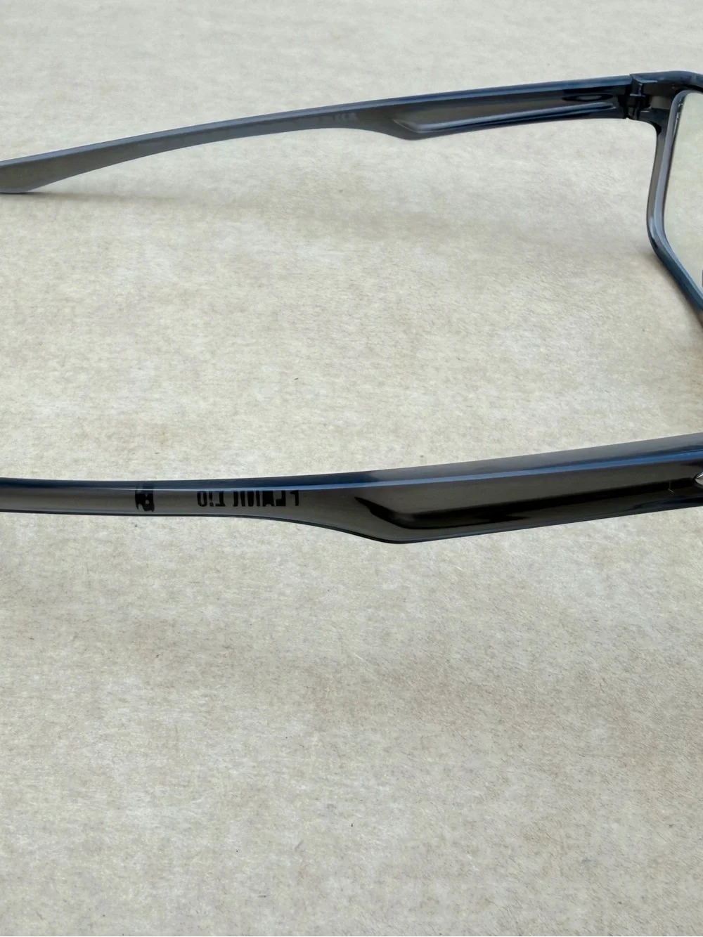 Oakley plank eyeglass